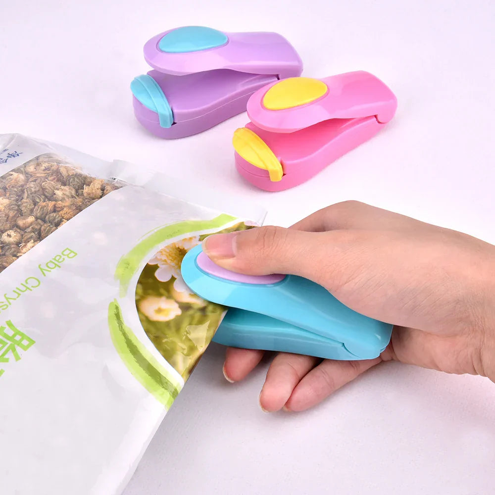 Mini Bag Sealer - Keep Your Snacks Fresh Any Time!