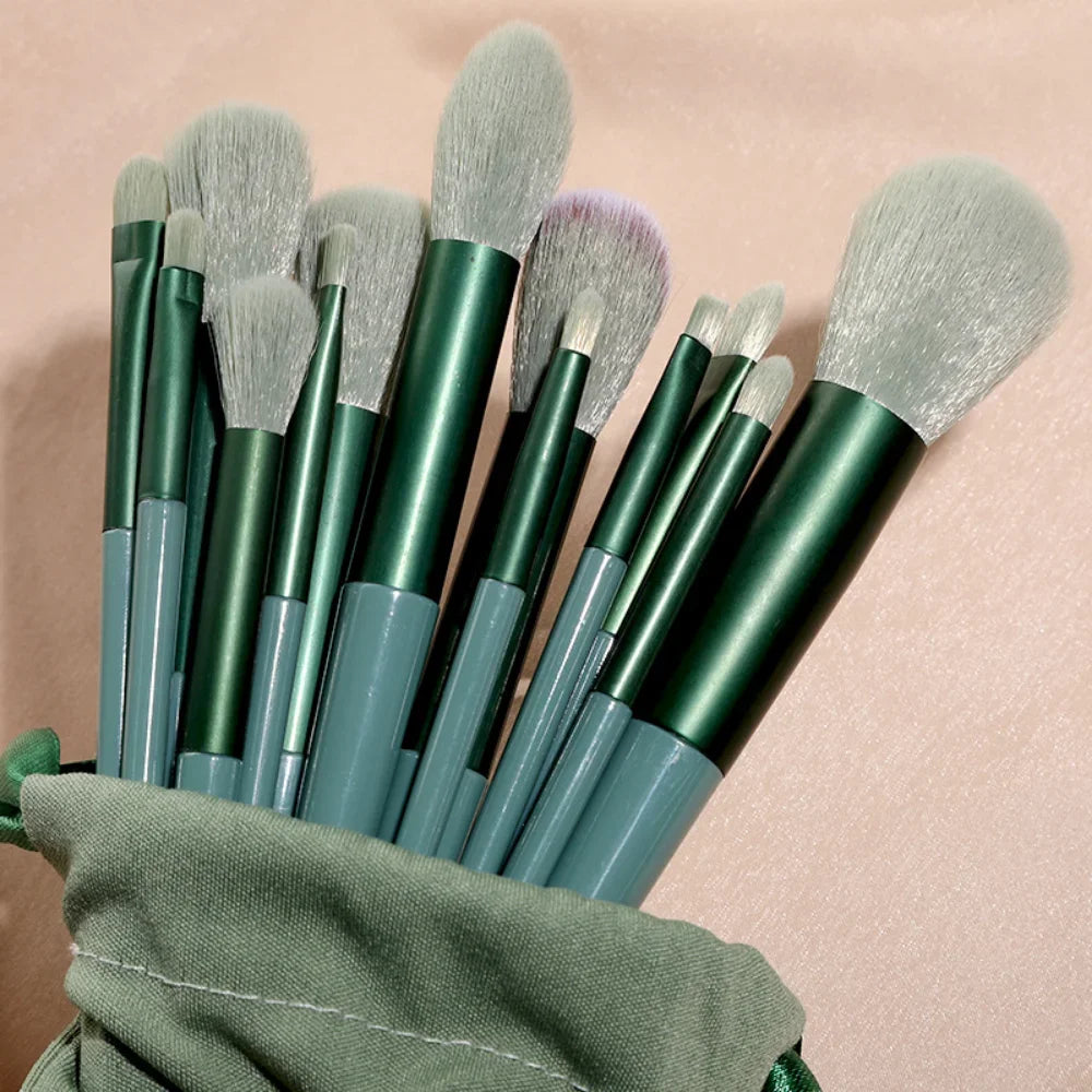 Soft 13 Piece Makeup Brush Set